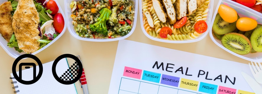 Meal planner widgets showing weekly menu on iPhone home screen